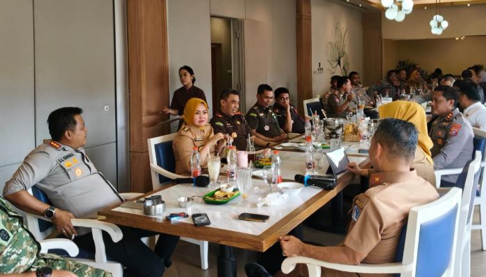 Pemkot Kendari Kolaborasi dengan Forkopimda Bahas Penanganan Sampah hingga Kamtibmas