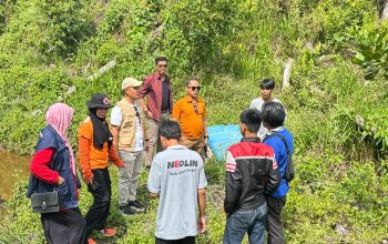 DPD TMI Kendari Tinjau Persiapan Kandang Ayam Petelur, Perkuat Pendampingan kepada Kelompok Tani