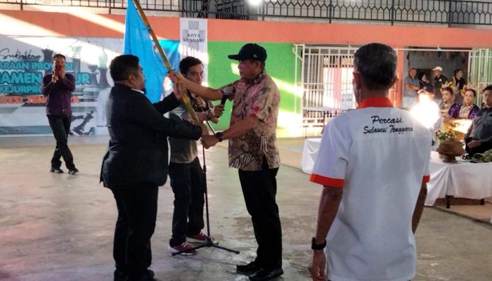 Hugua Resmi Membuka Kejurprov Catur, Jalaluddin Madjinuhu Dilantik Jadi Ketua Percasi Muna