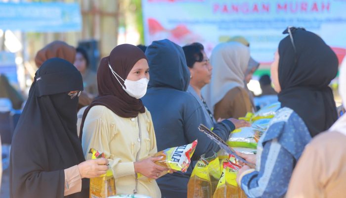 Pemprov Sultra Gelar Gerakan Pangan Murah, Tekan Harga dan Kendalikan Inflasi