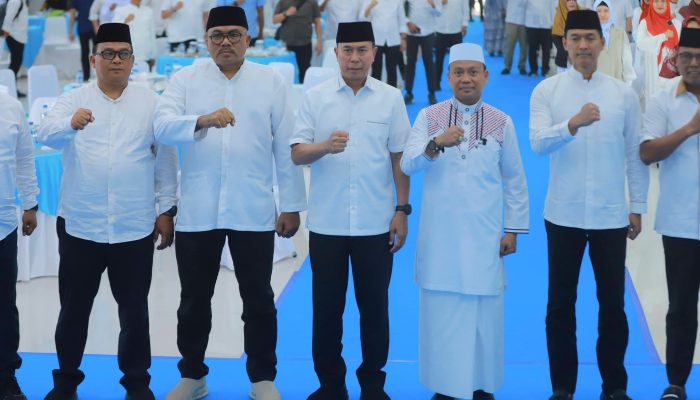 Gubernur Sultra Hadirkan Ustaz Das’ad Latif di Kantor Gubernur, Pesannya: Jabatan adalah Amanah untuk Mengabdi