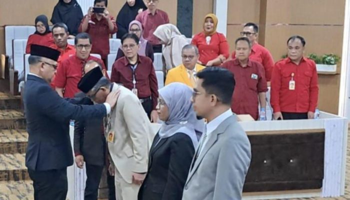 Plt Rektor UHO Lantik Dekan FISIP, Dekan Hukum, dan Kaprodi, Tegaskan Percepatan Mutu Akademik