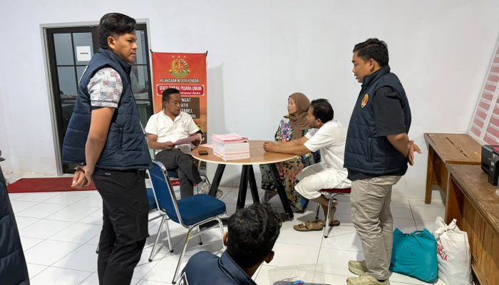 Ditreskrimum Polda Sultra Limpahkan Dua Tersangka Kasus Perjalanan Umrah Tanpa Izin ke Kejaksaan