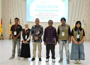 805 Mahasiswa UHO Dilepas Ikuti KKN Tematik Literasi dan Infrastruktur, Tersebar di 8 Kabupaten