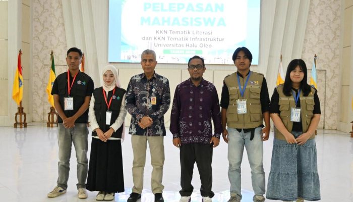 805 Mahasiswa UHO Dilepas Ikuti KKN Tematik Literasi dan Infrastruktur, Tersebar di 8 Kabupaten