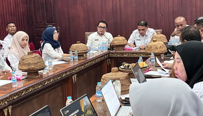 Kepala BPN Muna Hadiri Rapat FPR, Bahas Masuknya PT SAS di Muna Timur