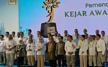 Wali Kota Kendari Raih Penghargaan KEJAR Award 2026, Lebih dari 90 Persen Pelajar Sudah Miliki Rekening
