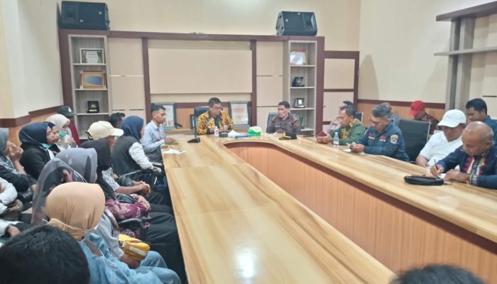 Tuntut Gaji PPPK PW Muna Naik Sesuai UMR, Wakil Bupati Muna Beri Penjelasan dan Diterima