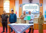 Pemprov Sultra Serahkan Penyelesaian Aset Daerah di Unsultra ke Kejaksaan