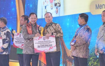 Pemprov Sultra Sabet Dua Penghargaan, Bawa Pulang Dana Apresiasi Rp3 Miliar