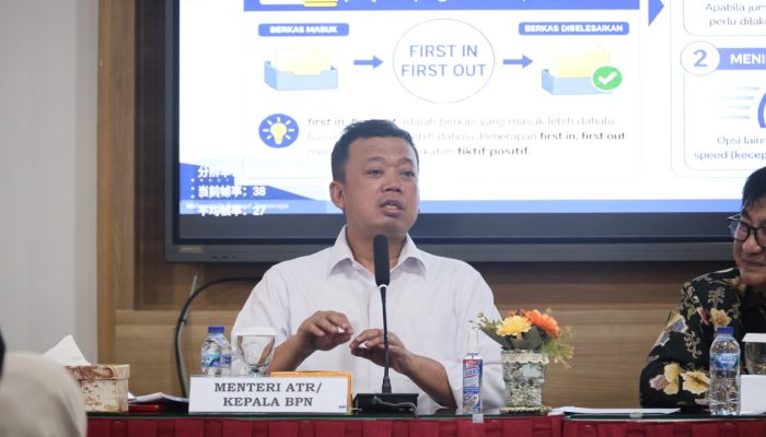 Kumpulkan Jajaran IPPAT dan BPKAD Se-Yogyakarta, Menteri Nusron Sosialisasikan Transformasi Layanan Pertanahan dan Organisasi