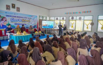 BI Sultra Edukasi Kebanksentralan Siswa SMPN 1 Sampara, Diajak Cerdas Kelola Keuangan