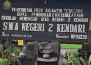 SMAN 2 Kendari Bantah Tuduhan “Anggaran Siluman” Seragam, Tegaskan Pembelian Sesuai Kebutuhan Siswa