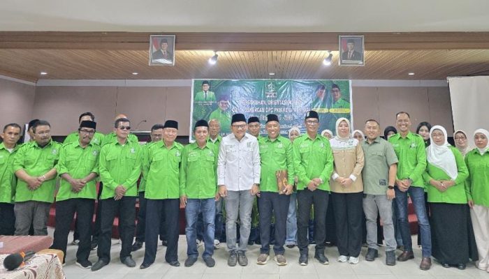 Lantik Pengurus DPC PKB Kota Kendari, Jaelani Tekankan Penguatan Basis Dekat dengan Rakyat