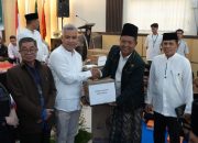 Dies Natalis Ke-32, STIE Enam Enam Kendari Salurkan 300 Paket Bantuan untuk Panti Asuhan dan Pesantren