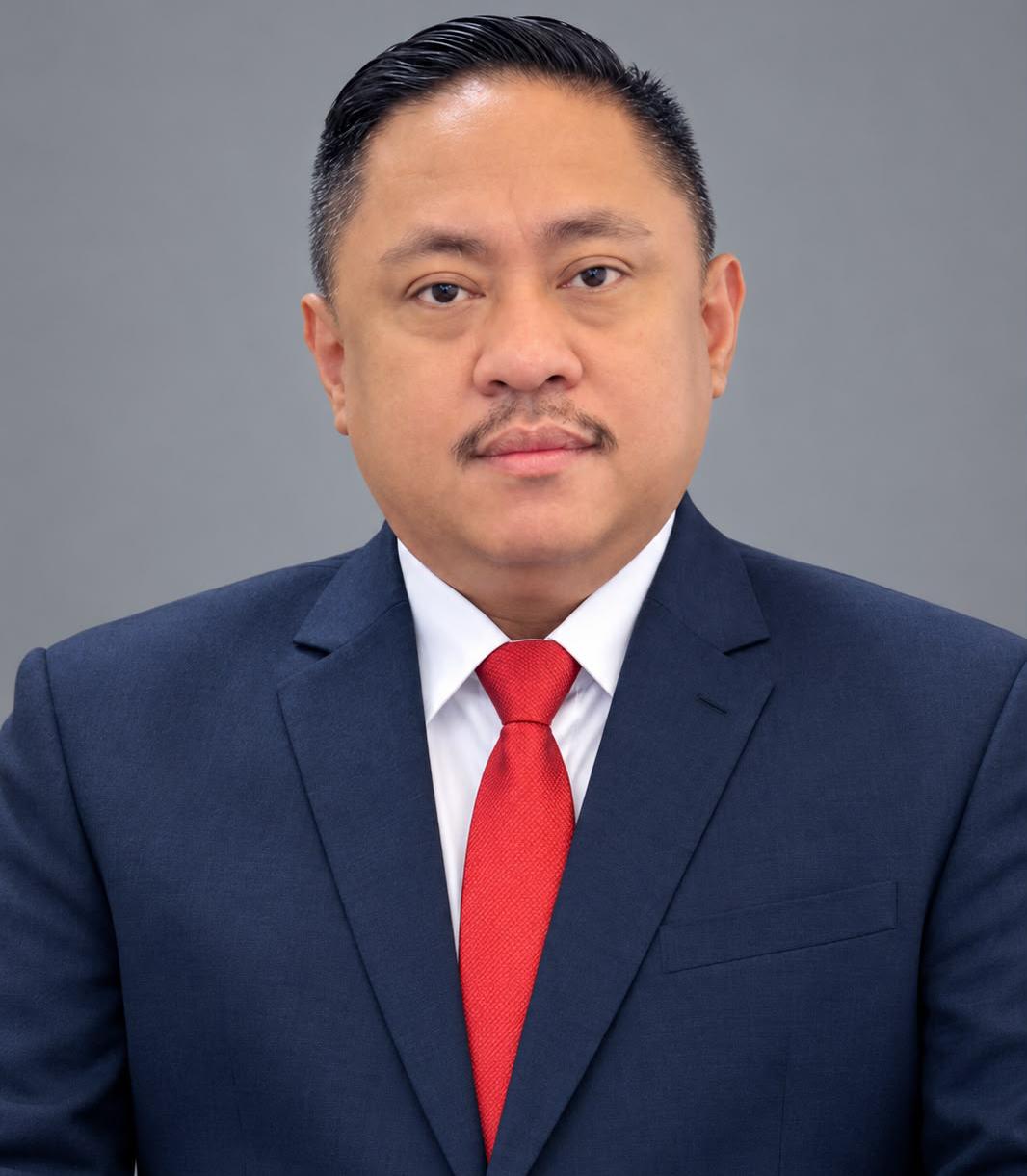 Dr. Sugiatno Migano, S.H., M.H.