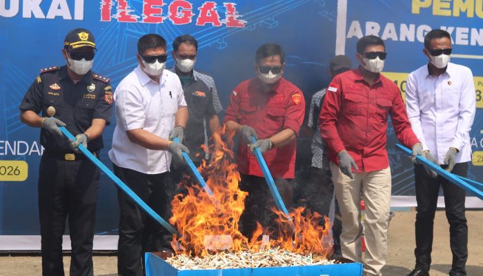 Bea Cukai Kendari Musnahkan 3 Juta Batang Rokok Ilegal, Potensi Kerugian Negara Rp3,05 Miliar Diselamatkan