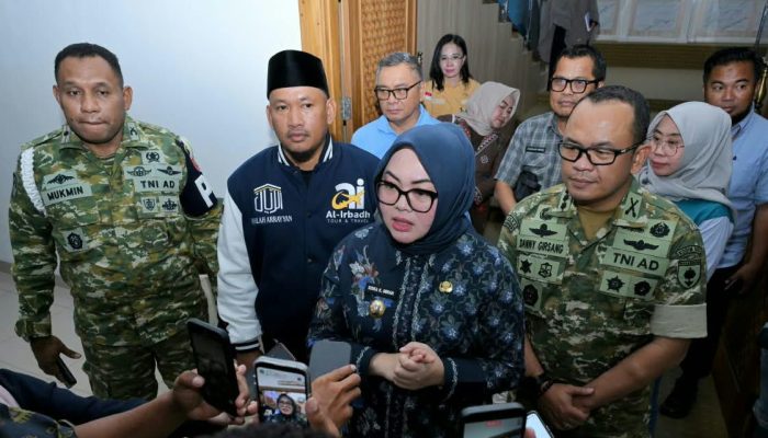 Wali Kota Kendari Targetkan Adipura 2026, Ajak Warga Kendari Kompak Jaga Kebersihan