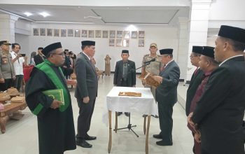 Bupati Muna Melantik La Ode Hafili Pau Menjadi Pj Sekda Muna, Dua Plt Kadis Berganti