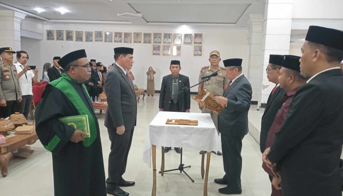 Bupati Muna Melantik La Ode Hafili Pau Menjadi Pj Sekda Muna, Dua Plt Kadis Berganti